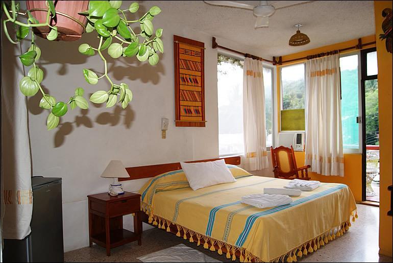 Hotel La Cabana Puerto Ángel Oda fotoğraf